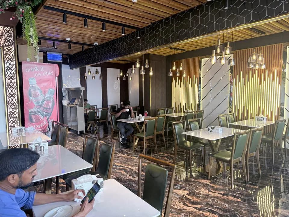 Restaurant 3